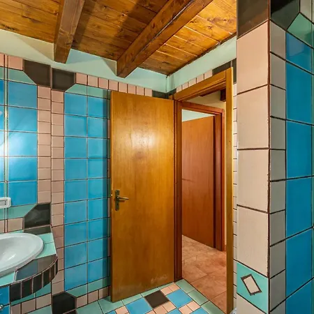 Casa Su Cuili 고네사
